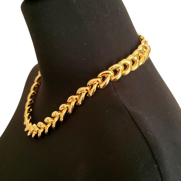 Chunky Gold Tone Link Necklace Retro Statement Chain Bold Boho 80s 90s Designer - Picture 5 of 7